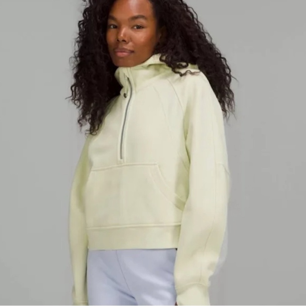 Lululemon dewy scuba size m/l